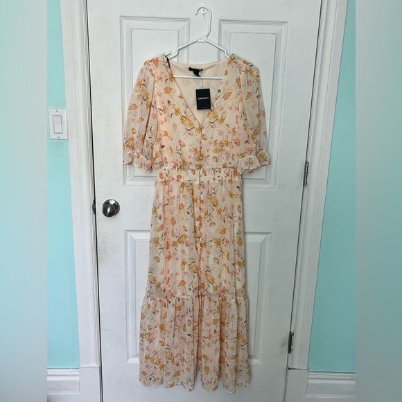 NWT Floral print forever 21 dress - Picture 2 of 4